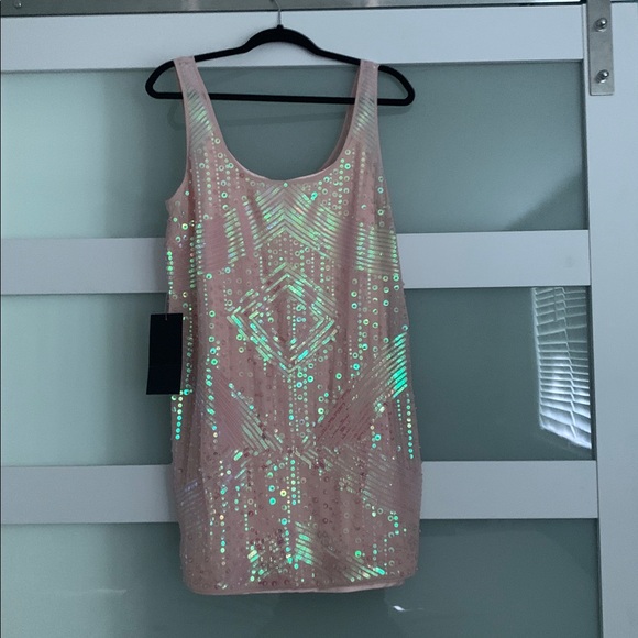 Bebe Dress - Picture 2 of 7